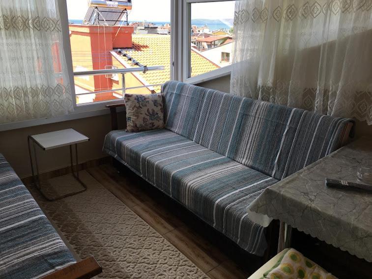 Saglik Apart Pansiyon Erdek Exterior foto