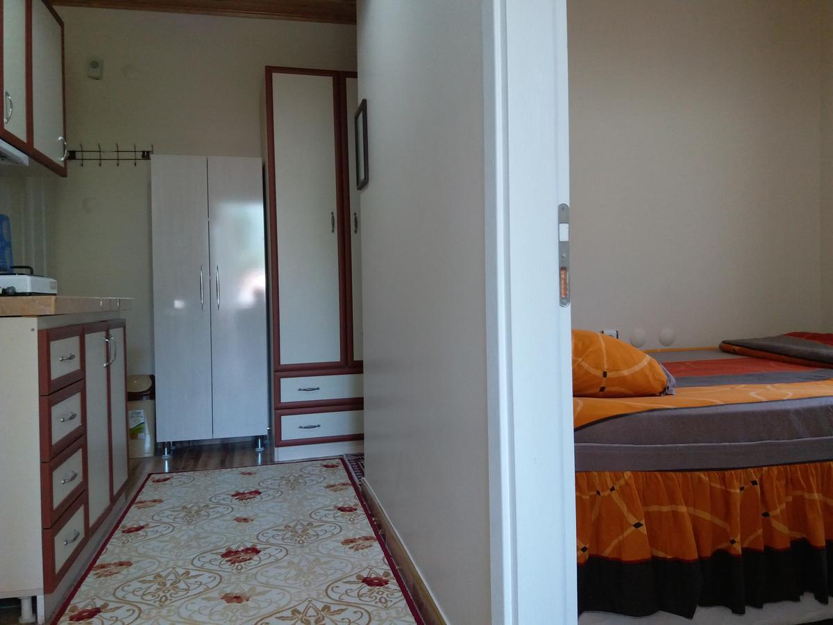 Saglik Apart Pansiyon Erdek Exterior foto