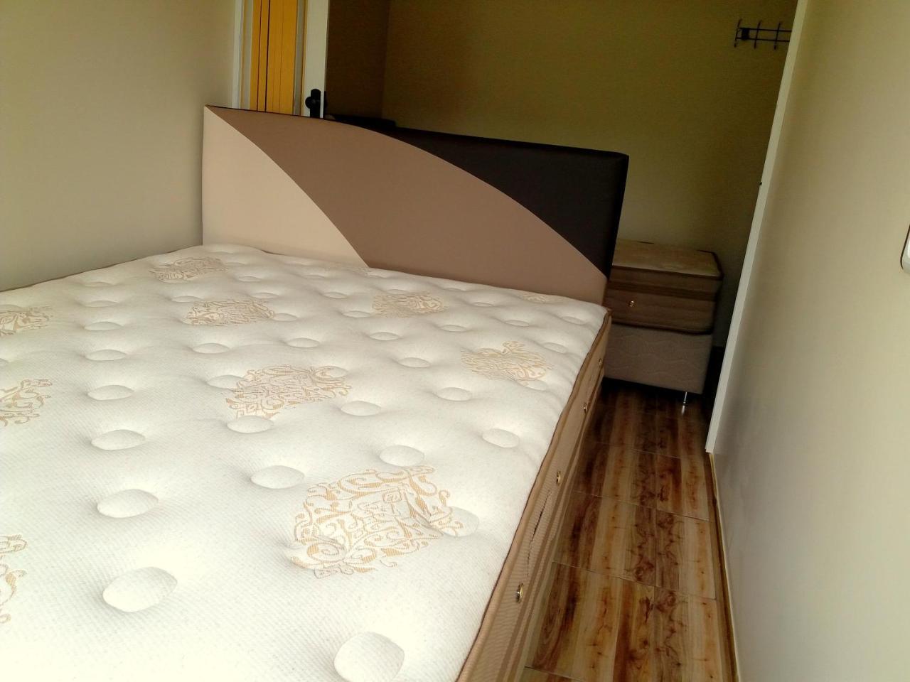 Saglik Apart Pansiyon Erdek Exterior foto