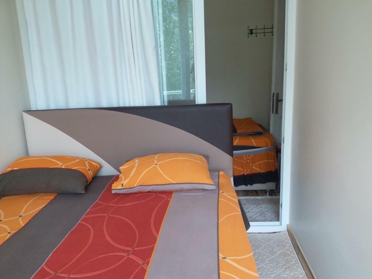 Saglik Apart Pansiyon Erdek Exterior foto